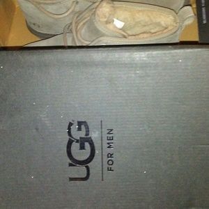 Ugg unisex shoe boots